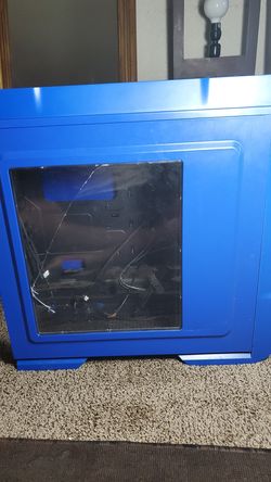 Blue Thermaltake pc case