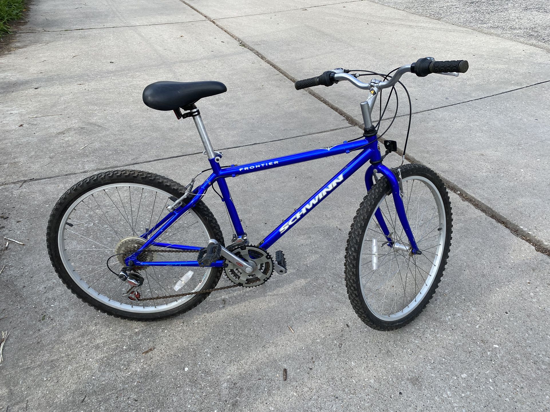 Schwinn Frontier Mountain Bike