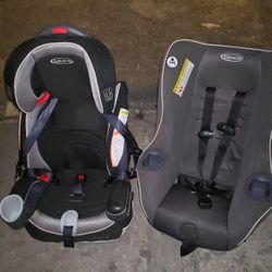 2 Great Condition  Graco  Baby Car Seats