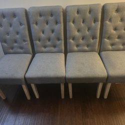 4 Dinning Chairs