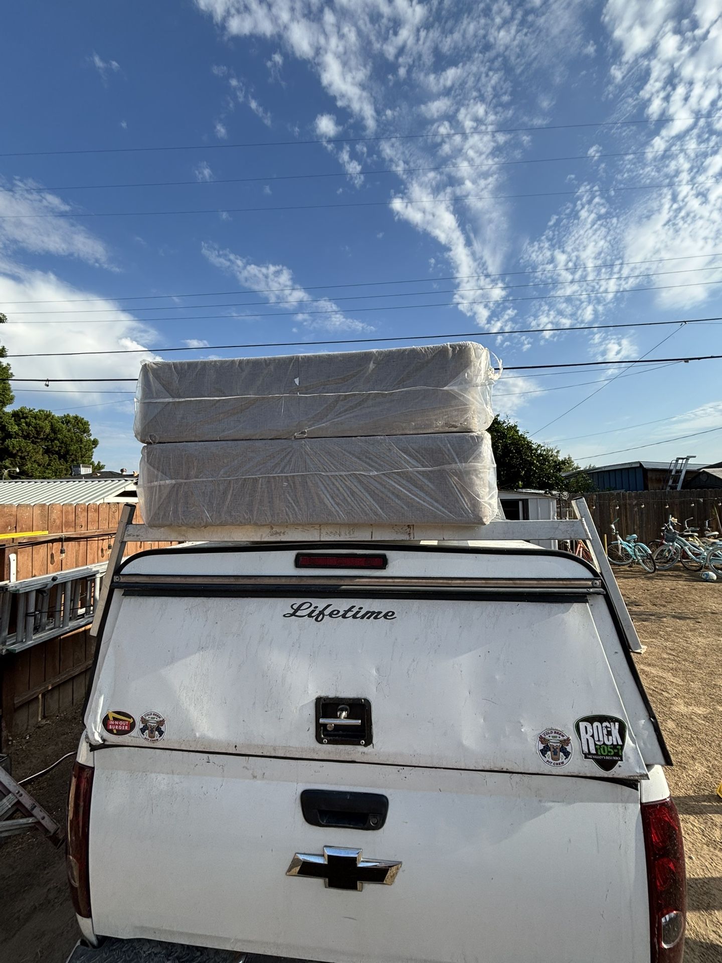 2 wooden bases for single or king size beds