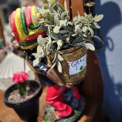 4 Bob Marley Statues 