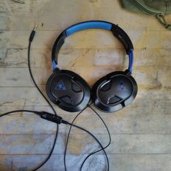 Turtle Beach Head Phones Recon 50's 