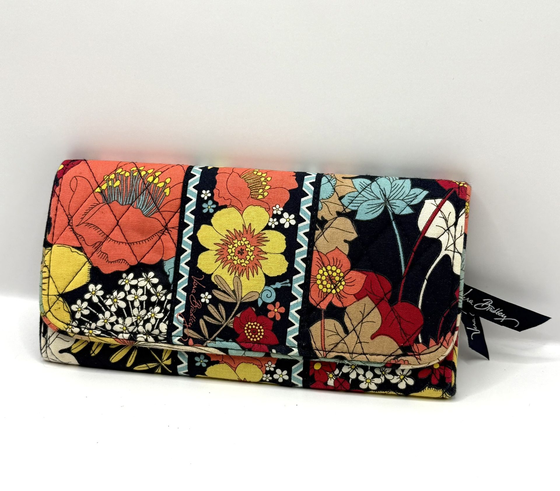 New/Unused Vera Bradley "Happy Snails" Wallet. 8" x 4"
