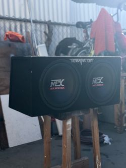 MTX Audio Terminator Dual 12 Subwoofer with Box