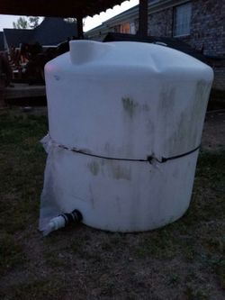 MINI BULK TANK 220GALLONS