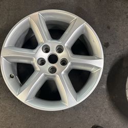 NISSAN MAXIMA WHEEL 18”