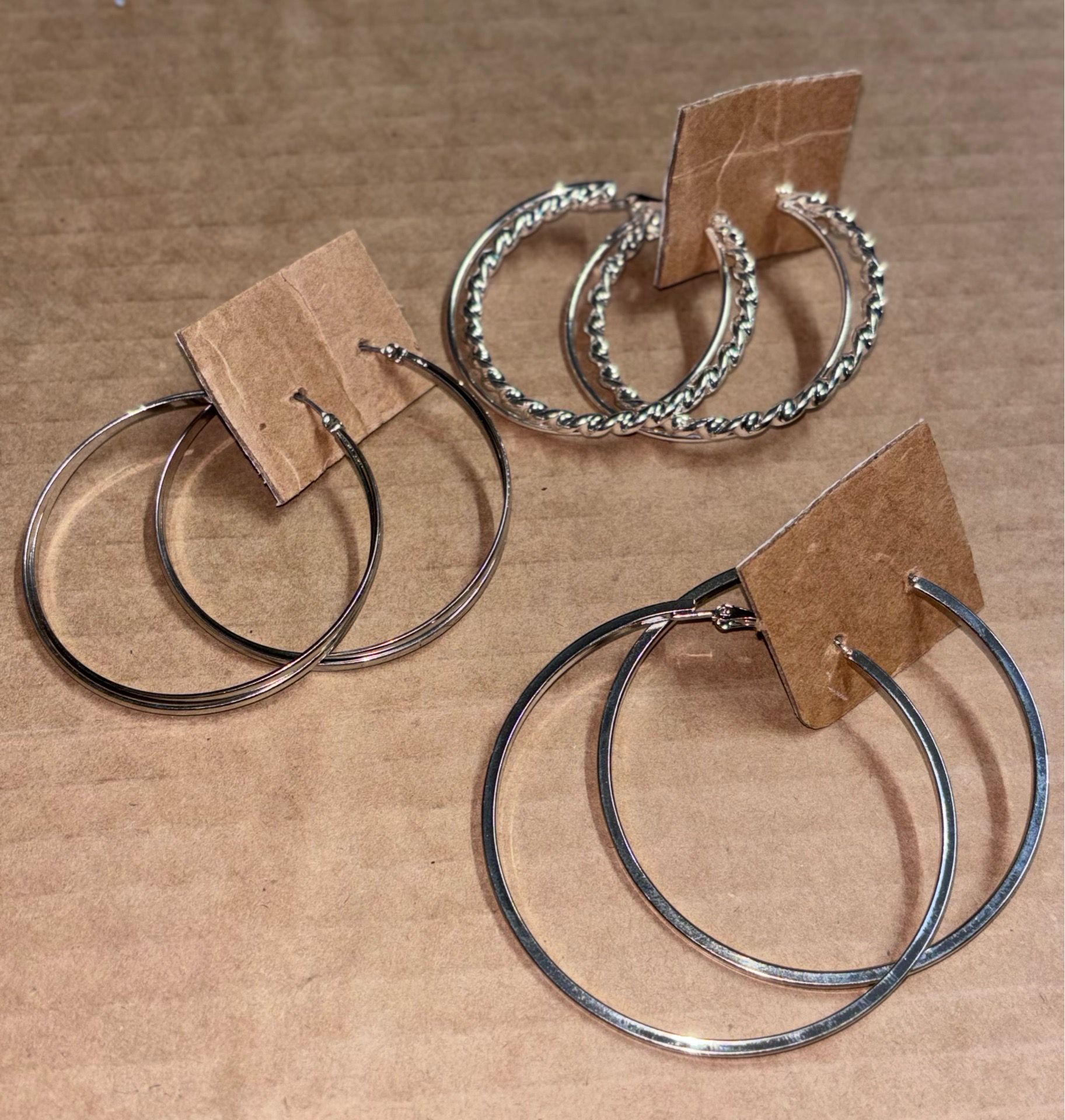 Slivertone hoop earring (3) pair lot