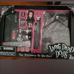 living dead dolls stationary set new