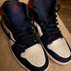 Air Jordan 1 Mid