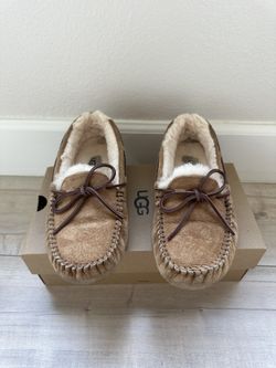 UGG Dakota Slippers