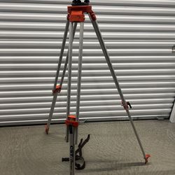 CST/Berger contractors survey transit quick clamp tripod W/Attachment. Used in good condition with some cosmetic blemishes. These blemishes are in the
