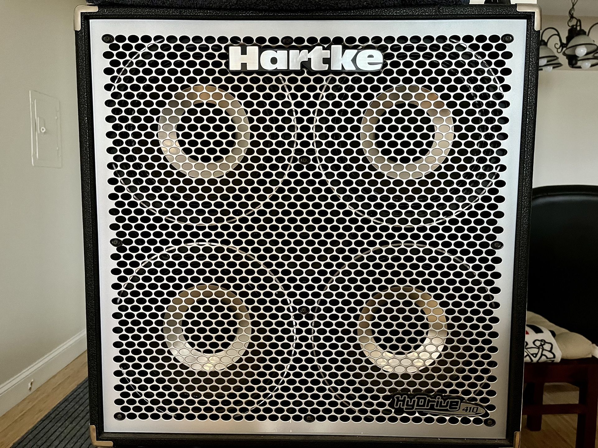 Hartke Hydrive 410 Bass Cabinet