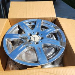 4 Rims, 5×112 LUG PATTERN, 7 Spoke  Chrome Rims