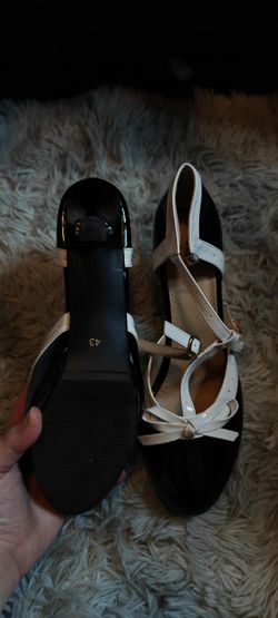 Mary jane black and white heels