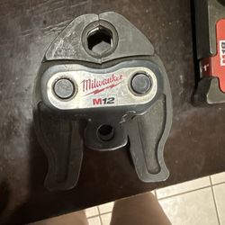 Milwaukee M12 Press Tool Jaw Attachment