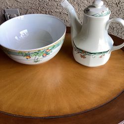 Wedgewood Bowl & Tea Server