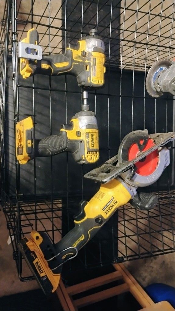 DeWalt Impacts And Saw
