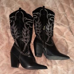 Knee High Cowboy Boots Size 7