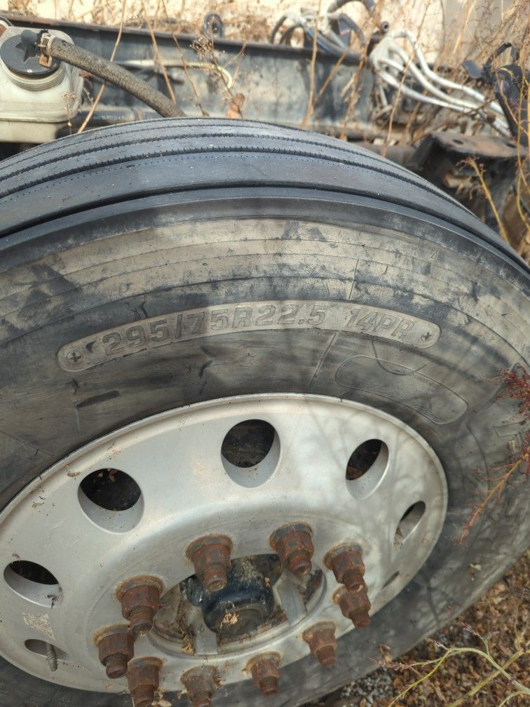 Firestone Big rig Tire for Sale in Bloomington, CA OfferUp