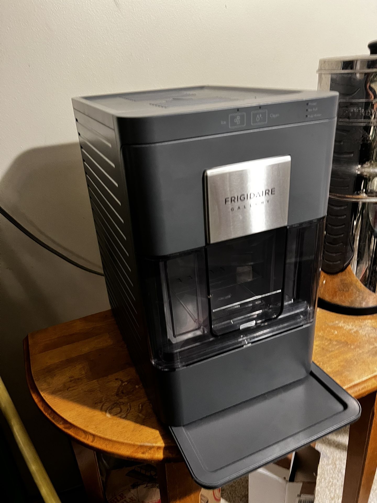 Ice Maker