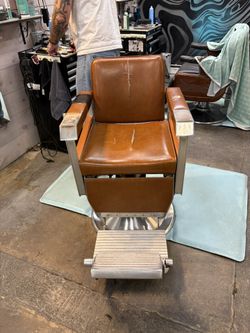 Paidar Barber Chairs