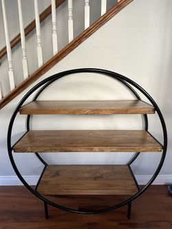 Round Shelf