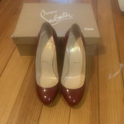 Rouge Christian Louboutin Heels