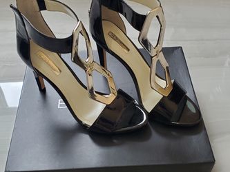 BCBG CAYCE Women Open Toe Sandals (Brand New)