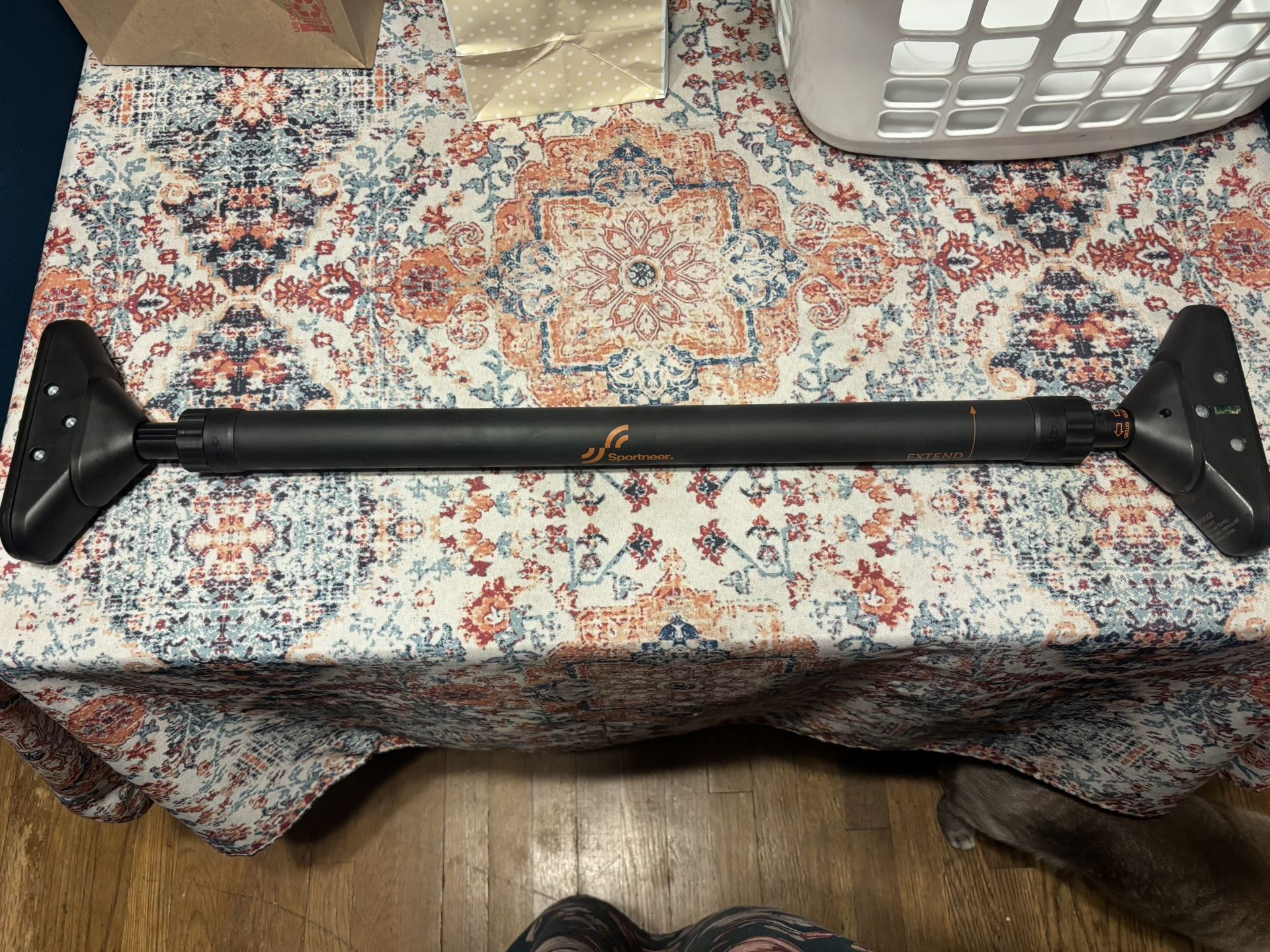 Adjustable Pull Up Bar