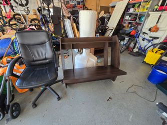 Floating desk $75 o.b.o