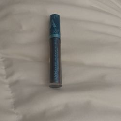 NYX Shimmering Waters Lip Gloss