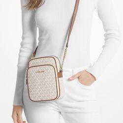 Pretty Stuff ! Brand New With Tag ( Ask For Price)