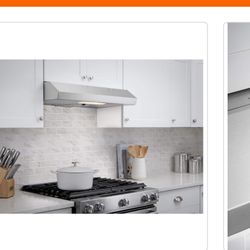 Vissani Arno 30 in. 240 CFM Convertible Under Cabinet Range Hood in Stainless Steel with Lighting and Charcoal Filter