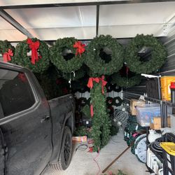 Commercial Pre-Lit Christmas Wreaths