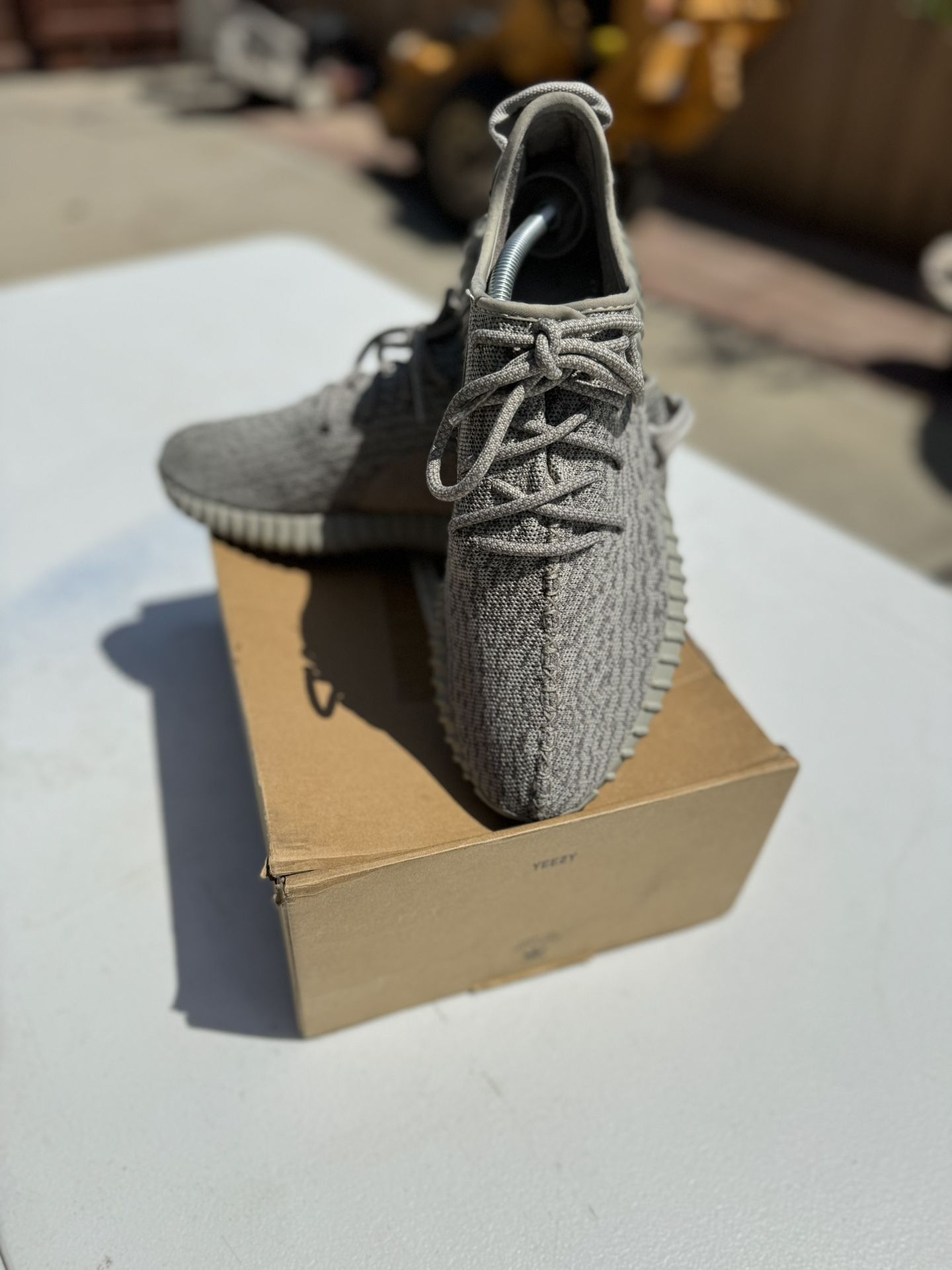 adidas yeezy boost 350 moon rock