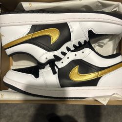 Air Jordan 1 Lows 