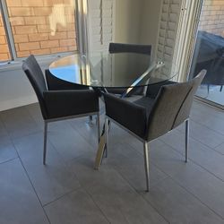 Dinning Table And Chairs