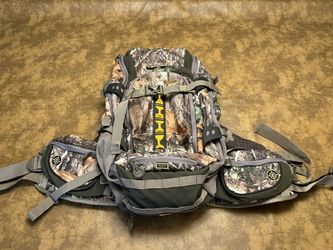 Tenzing 2220 Daypack with Carry Boot and Rain Fly Cover
