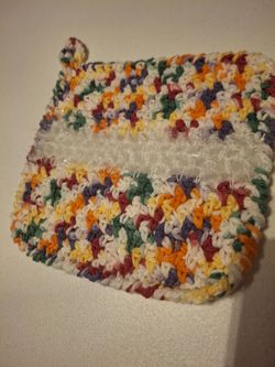 Colorful Crochet Hot Mit
