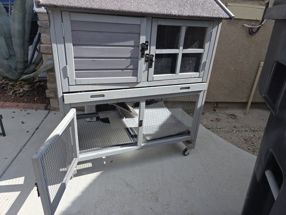 Chicken/Bunny/Hamster House