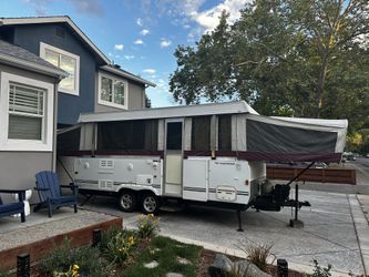 2008 Fleetwood Avalon