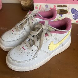 Girls Shoes 