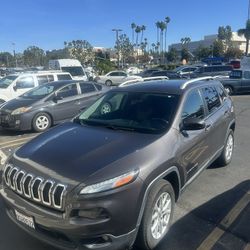 2018 Jeep Cherokee