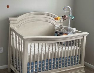 Arch Top Convertible Crib