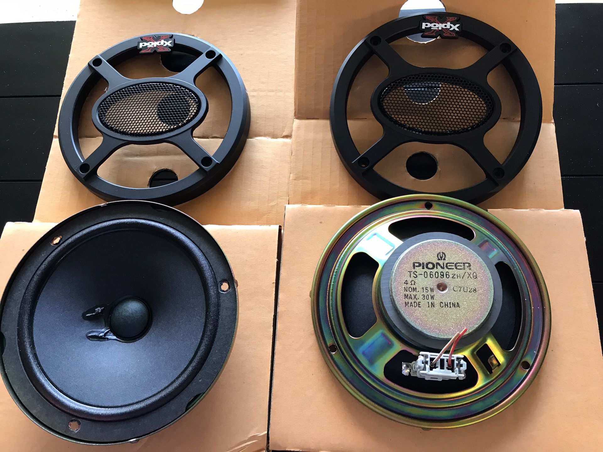 Pioneer Çar Speakers