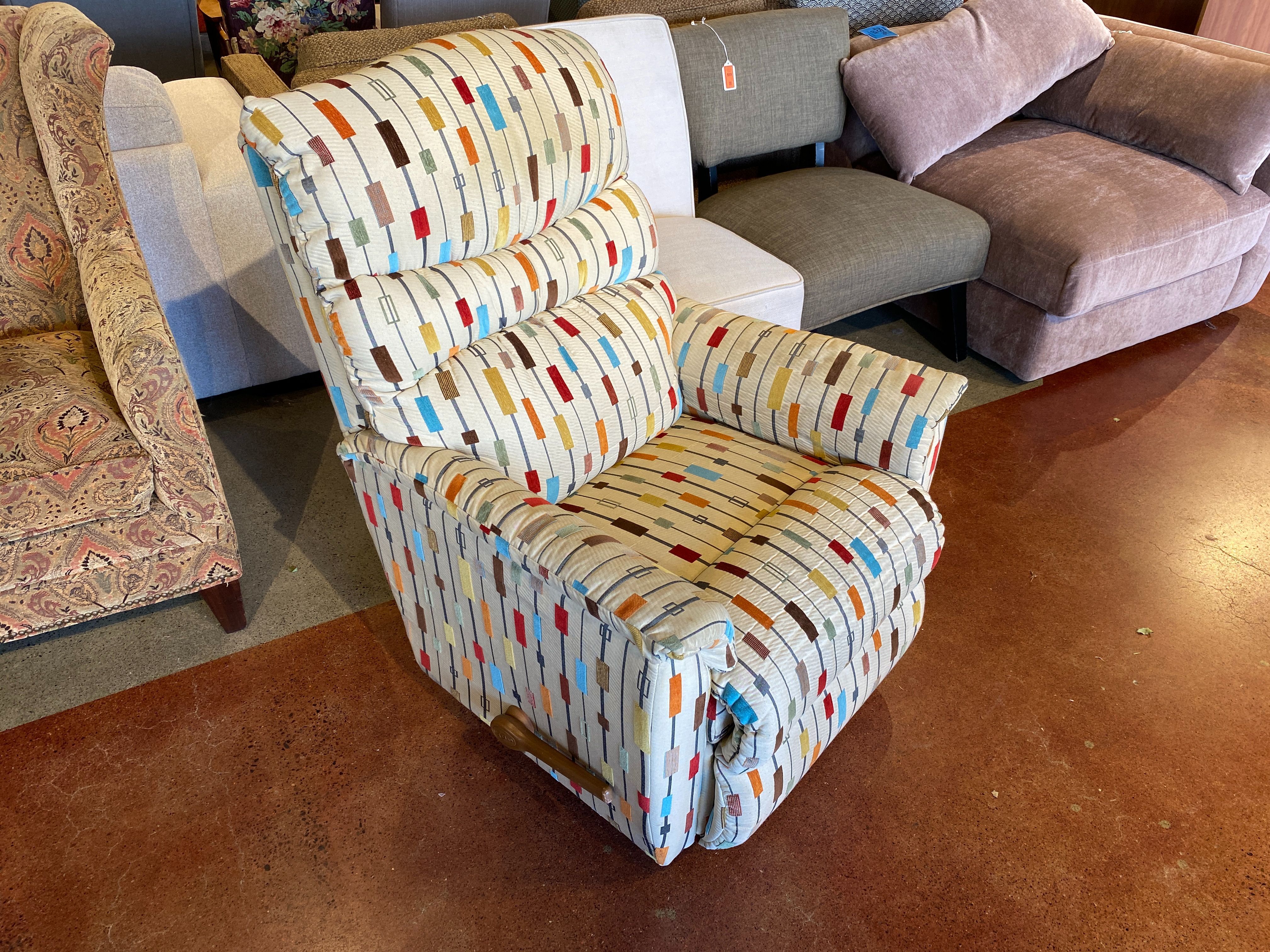 LA-Z-BOY Recliner Chair with Colorful Abstract Pattern