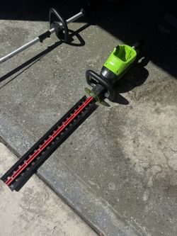 Greenworks Bush Trimmer
