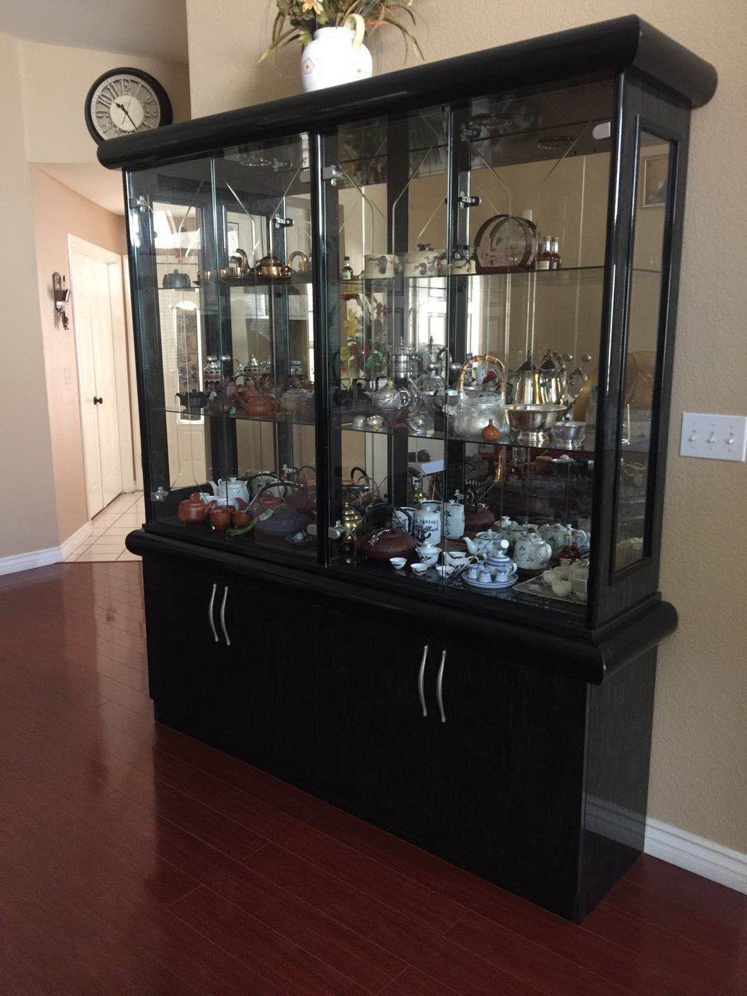 Glass cabinet shelf