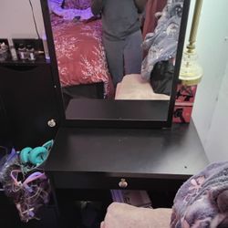 Brand New Vanity With Stool And High Chair